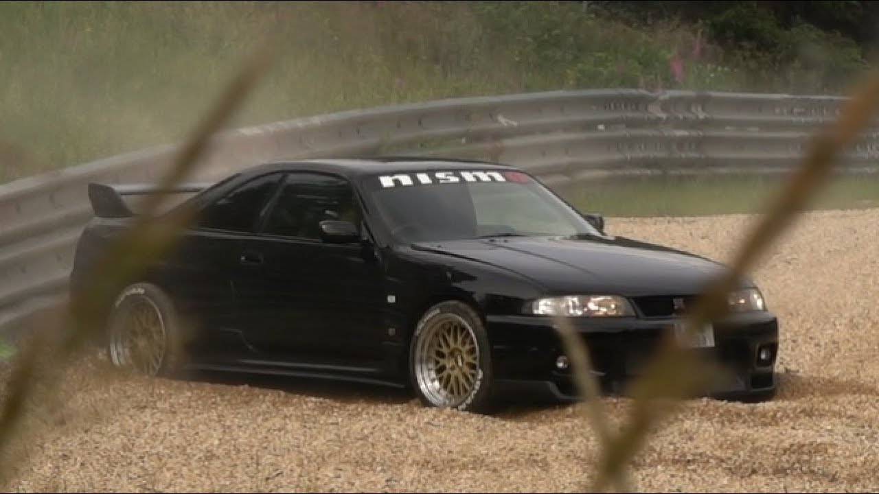 Nordschleife [4K] Almost CRASH Nissan Skyline R33 *Lucky Driver ...
