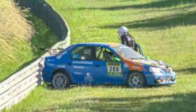 7t92U4s3-xs.jpg