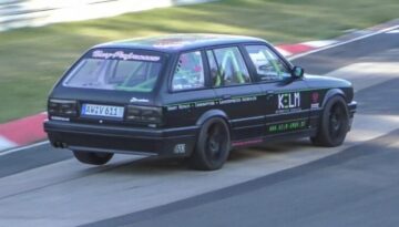 cd38j8cEU7w.jpg